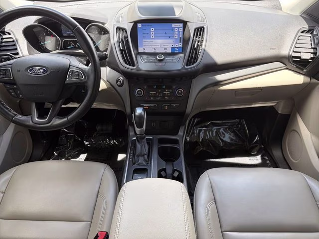2019 White Platinum Clearcoat Metallic Ford Escape SEL FWD SUV