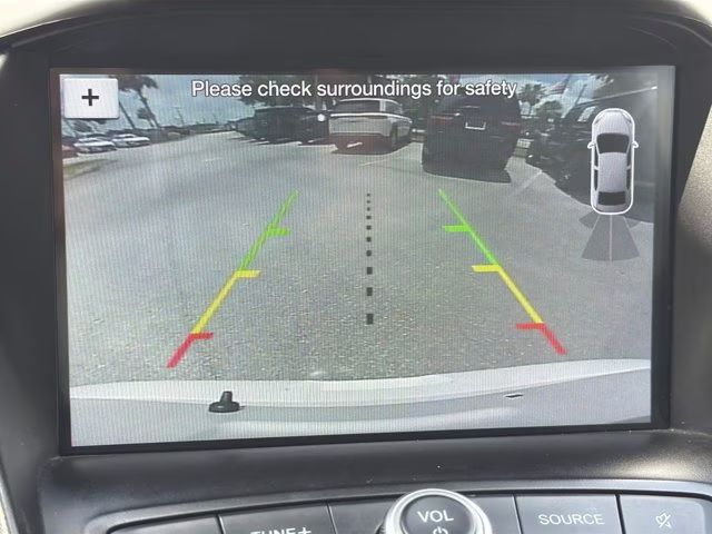 2019 White Platinum Clearcoat Metallic Ford Escape SEL FWD SUV