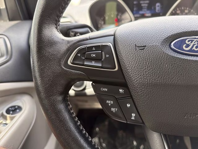 2019 White Platinum Clearcoat Metallic Ford Escape SEL FWD SUV