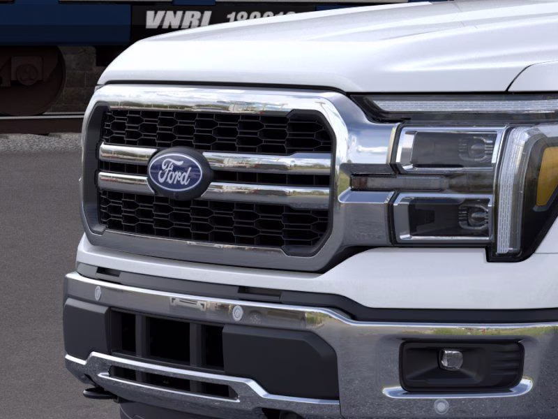 2026 Star White Metallic Tri-Coat Ford F-150 Lariat 4X4 Truck