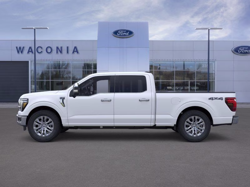 2026 Star White Metallic Tri-Coat Ford F-150 Lariat 4X4 Truck