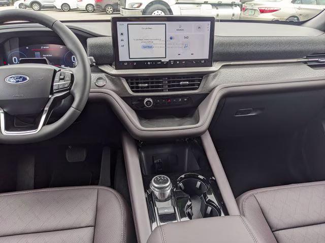 2026 Agate Black Metallic Ford Explorer Platinum RWD SUV