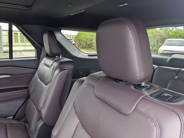 2026 Agate Black Metallic Ford Explorer Platinum RWD SUV