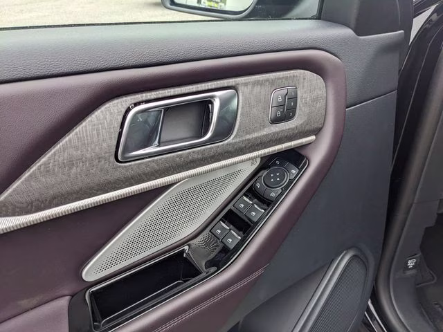 2026 Agate Black Metallic Ford Explorer Platinum RWD SUV