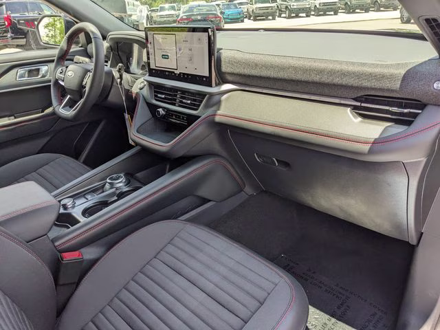 2026 Agate Black Metallic Ford Explorer ST-Line RWD SUV