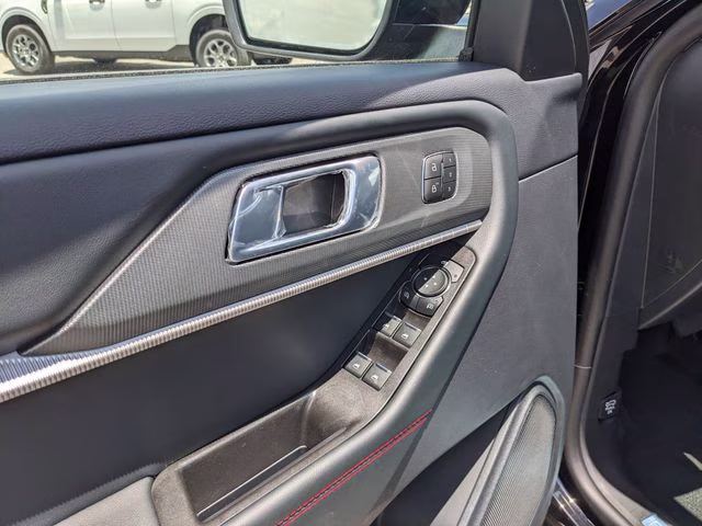 2026 Agate Black Metallic Ford Explorer ST-Line RWD SUV