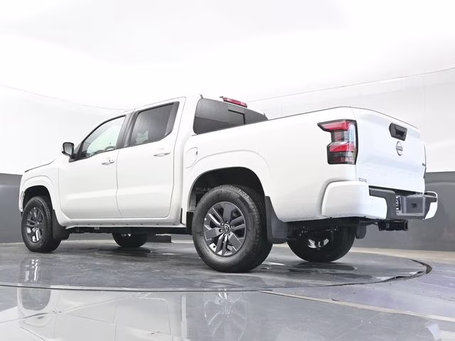 2026 Glacier White Nissan Frontier SV 4X4 Truck