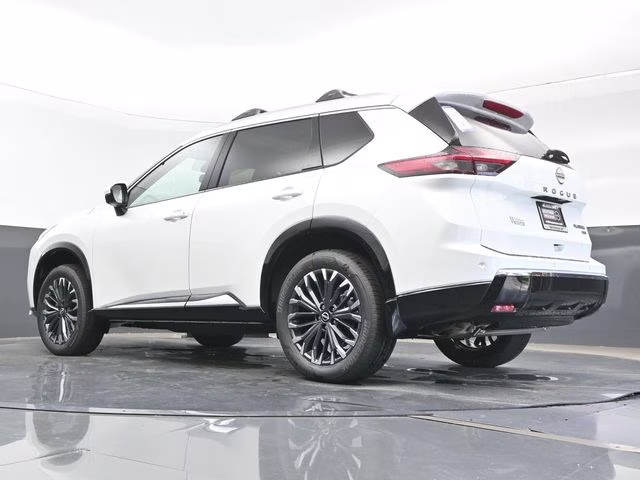 2026 Everest White Pearl Tricoat Nissan Rogue Platinum AWD SUV