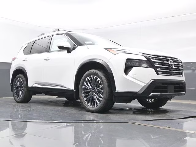 2026 Everest White Pearl Tricoat Nissan Rogue Platinum AWD SUV