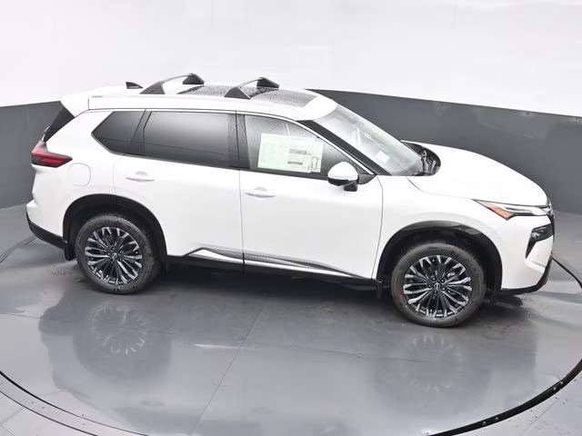 2026 Everest White Pearl Tricoat Nissan Rogue Platinum AWD SUV