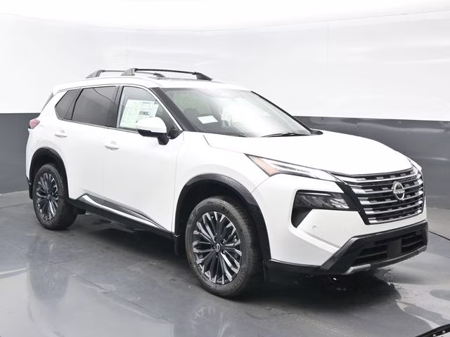 2026 Everest White Pearl Tricoat Nissan Rogue Platinum AWD SUV