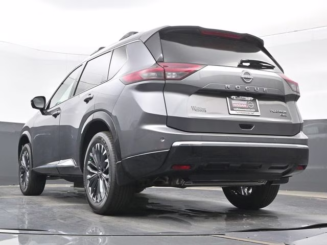 2026 Gun Metallic Nissan Rogue Platinum AWD SUV