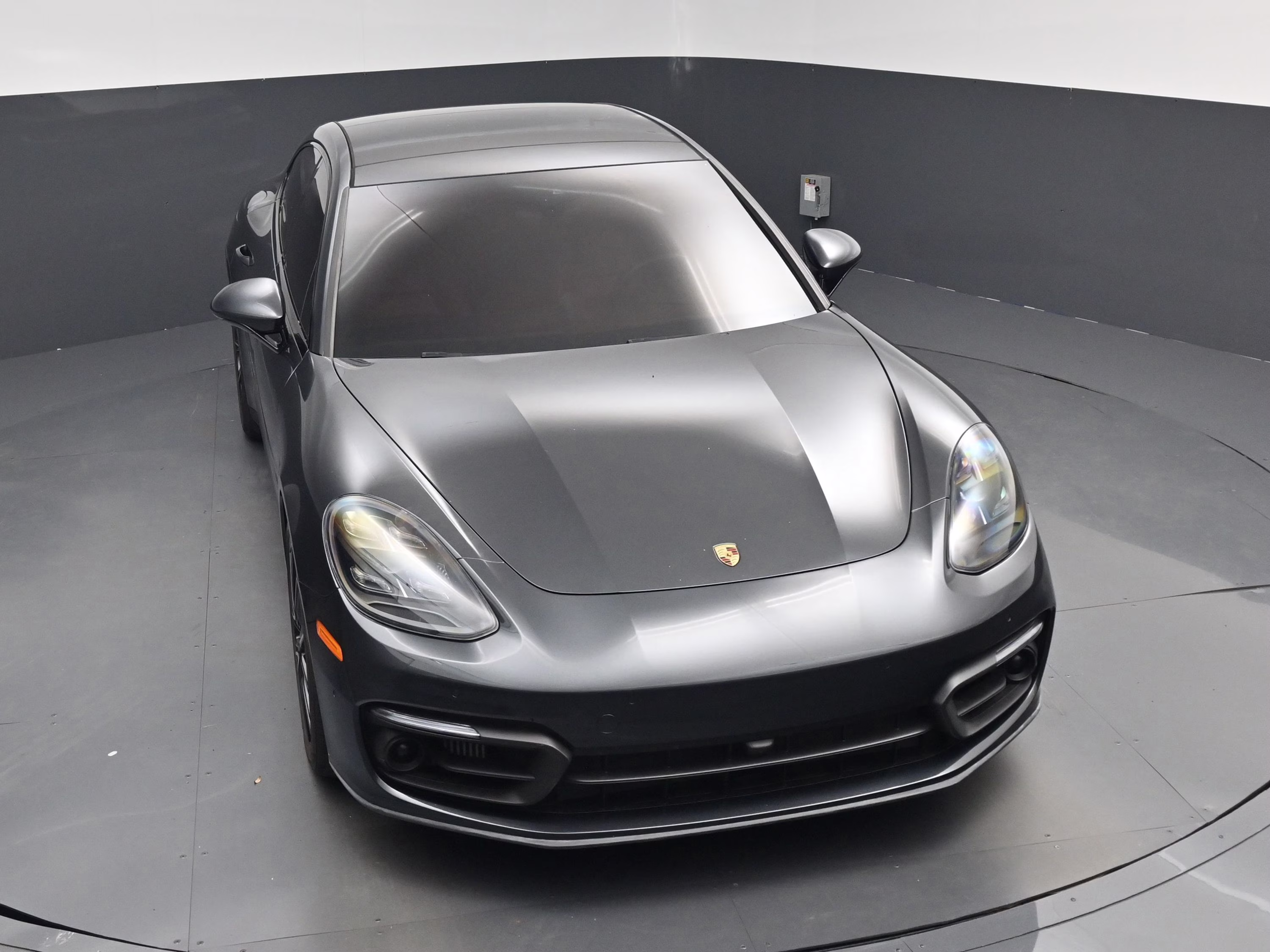 2023 Volcano Grey Metallic Porsche Panamera Platinum Edition RWD Hatchback