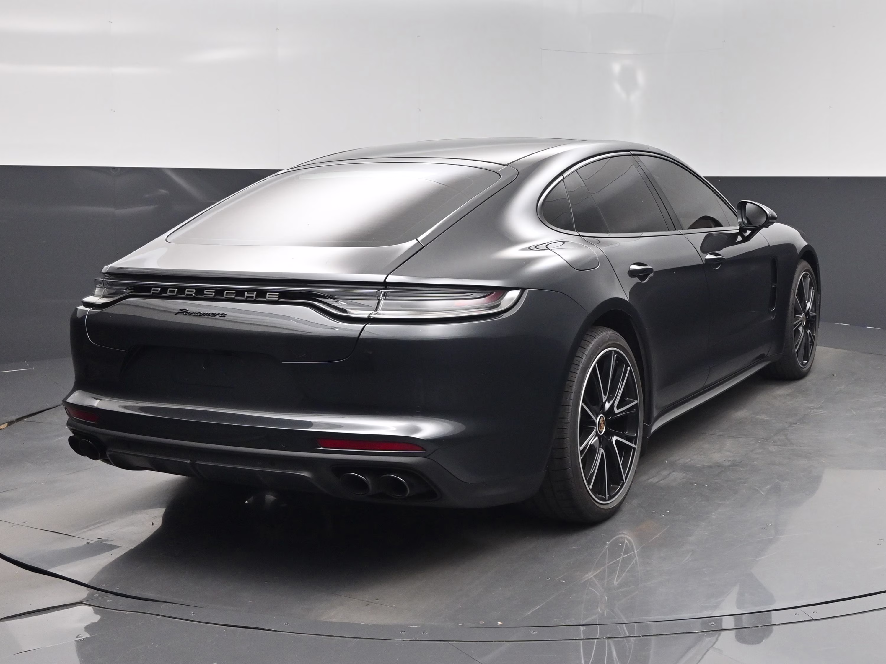2023 Volcano Grey Metallic Porsche Panamera Platinum Edition RWD Hatchback