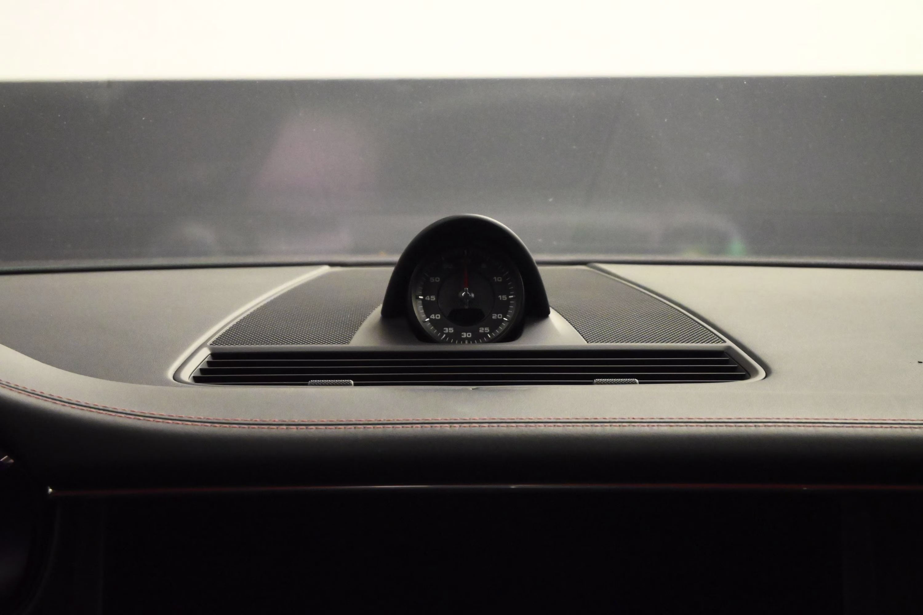 2023 Volcano Grey Metallic Porsche Panamera Platinum Edition RWD Hatchback