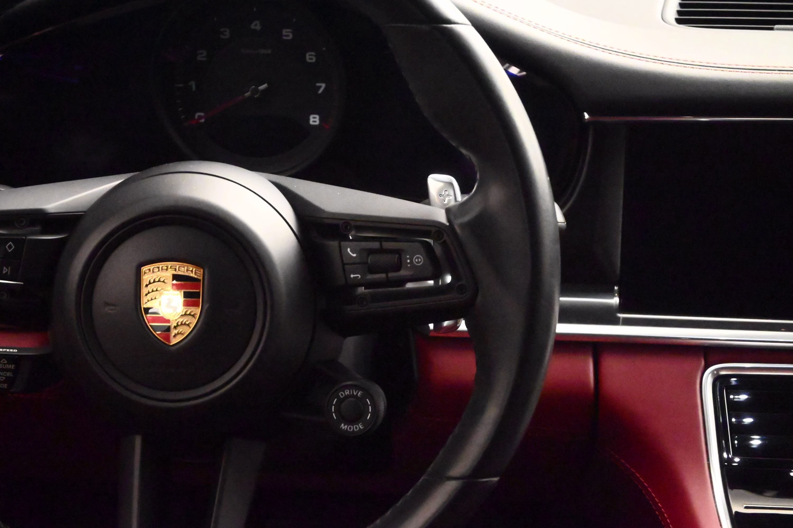 2023 Volcano Grey Metallic Porsche Panamera Platinum Edition RWD Hatchback