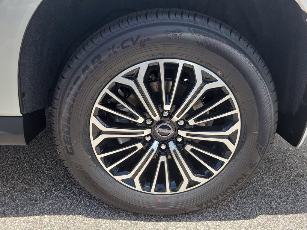 2026 Aspen White Tricoat Nissan Armada SL 4X4 SUV