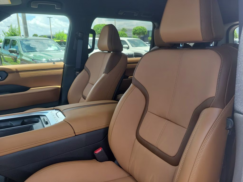 2026 Aspen White Tricoat Nissan Armada SL 4X4 SUV