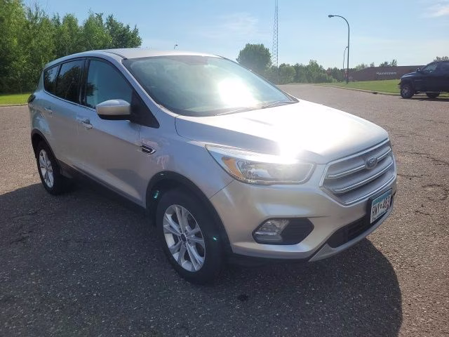 2017 Ingot Silver Ford Escape SE 4X4 SUV