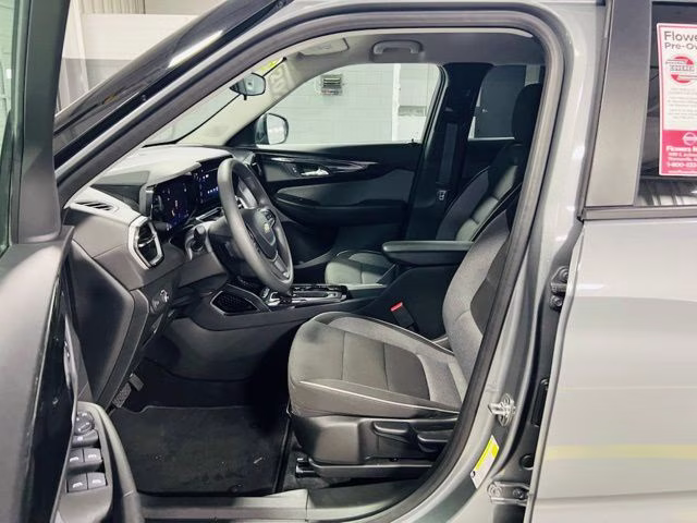 2026 Sterling Gray Metallic Chevrolet Trailblazer LT FWD SUV