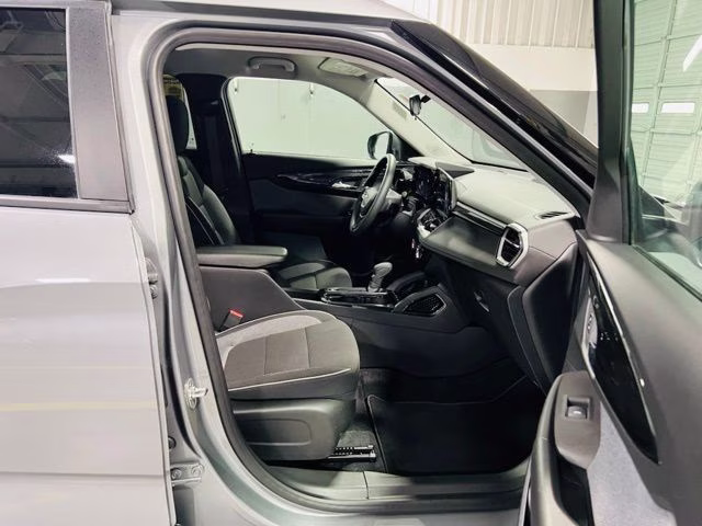 2026 Sterling Gray Metallic Chevrolet Trailblazer LT FWD SUV
