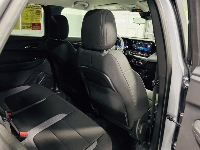 2026 Sterling Gray Metallic Chevrolet Trailblazer LT FWD SUV