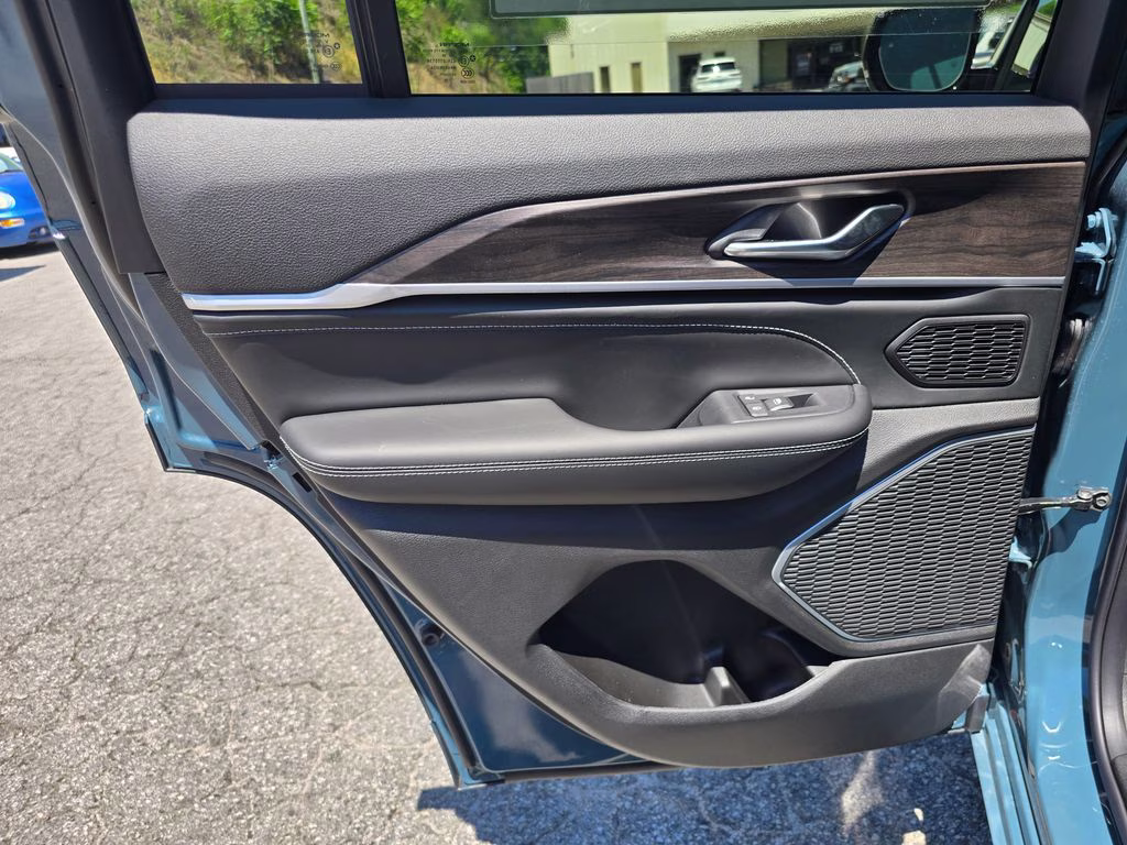 2026 Steel Blue Jeep Grand Cherokee Limited Reserve 4X4 SUV