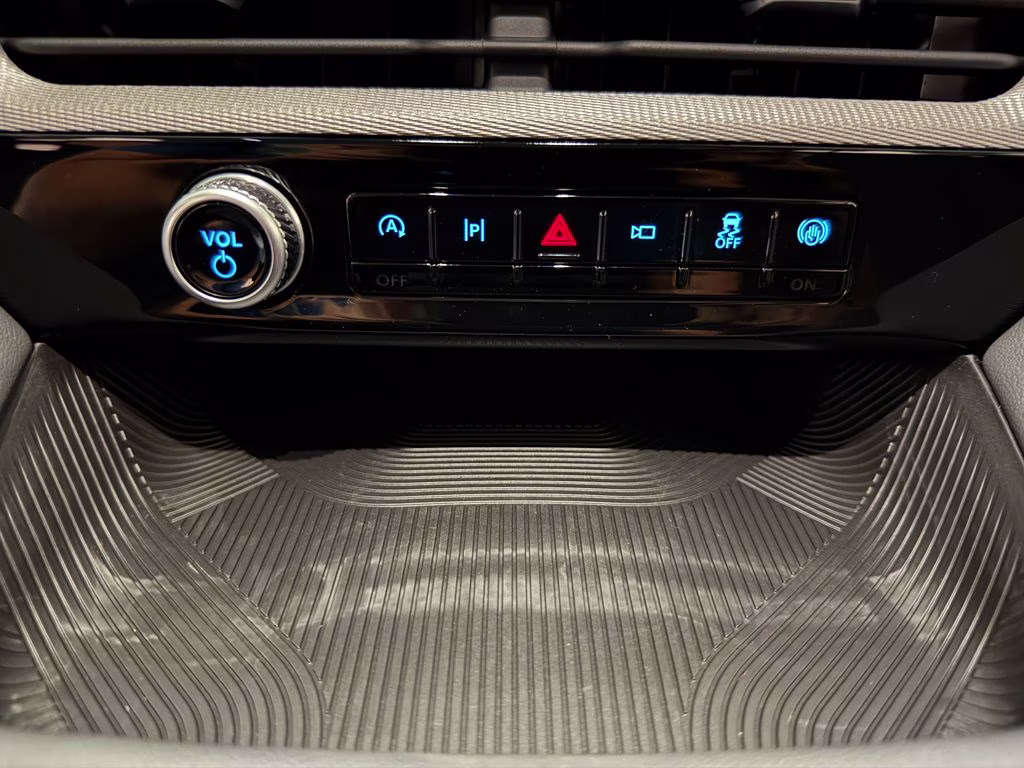 2026 Carbonized Gray Metallic Ford Explorer Active RWD SUV