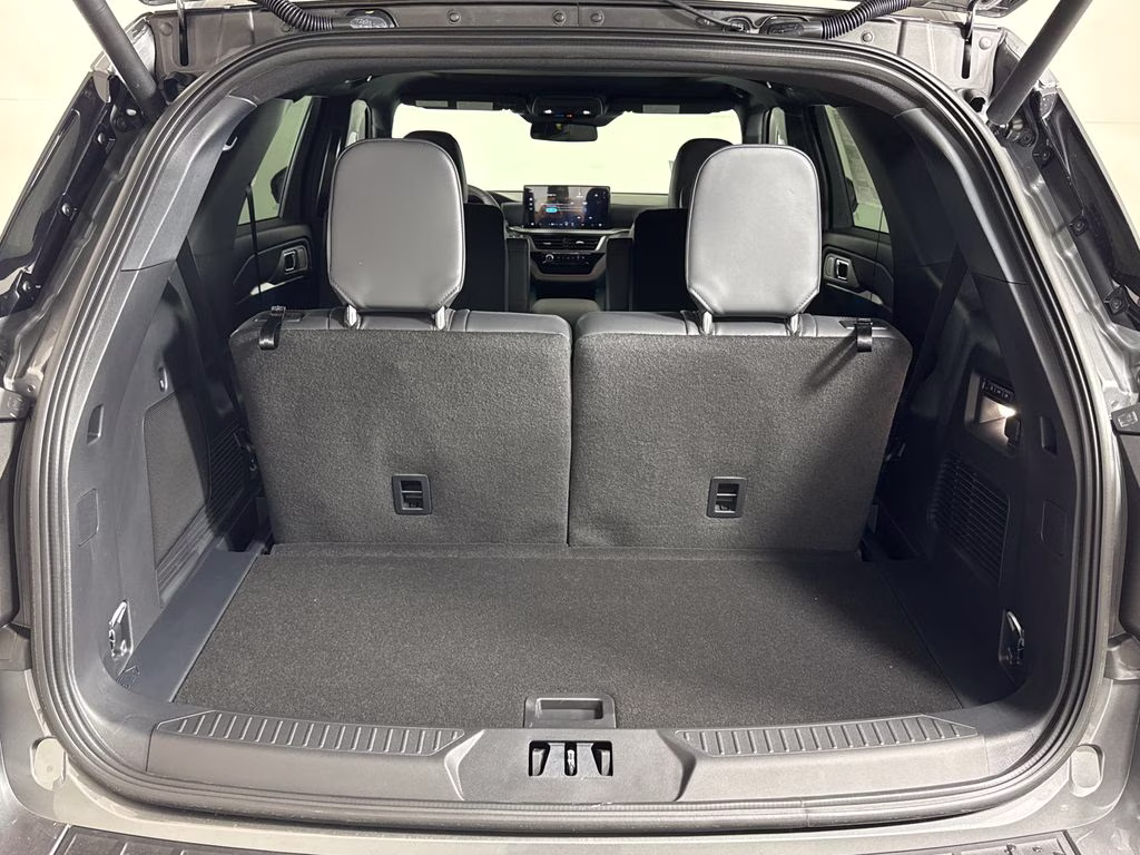2026 Carbonized Gray Metallic Ford Explorer ST 4X4 SUV