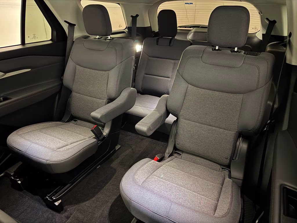 2026 Carbonized Gray Metallic Ford Explorer Active RWD SUV