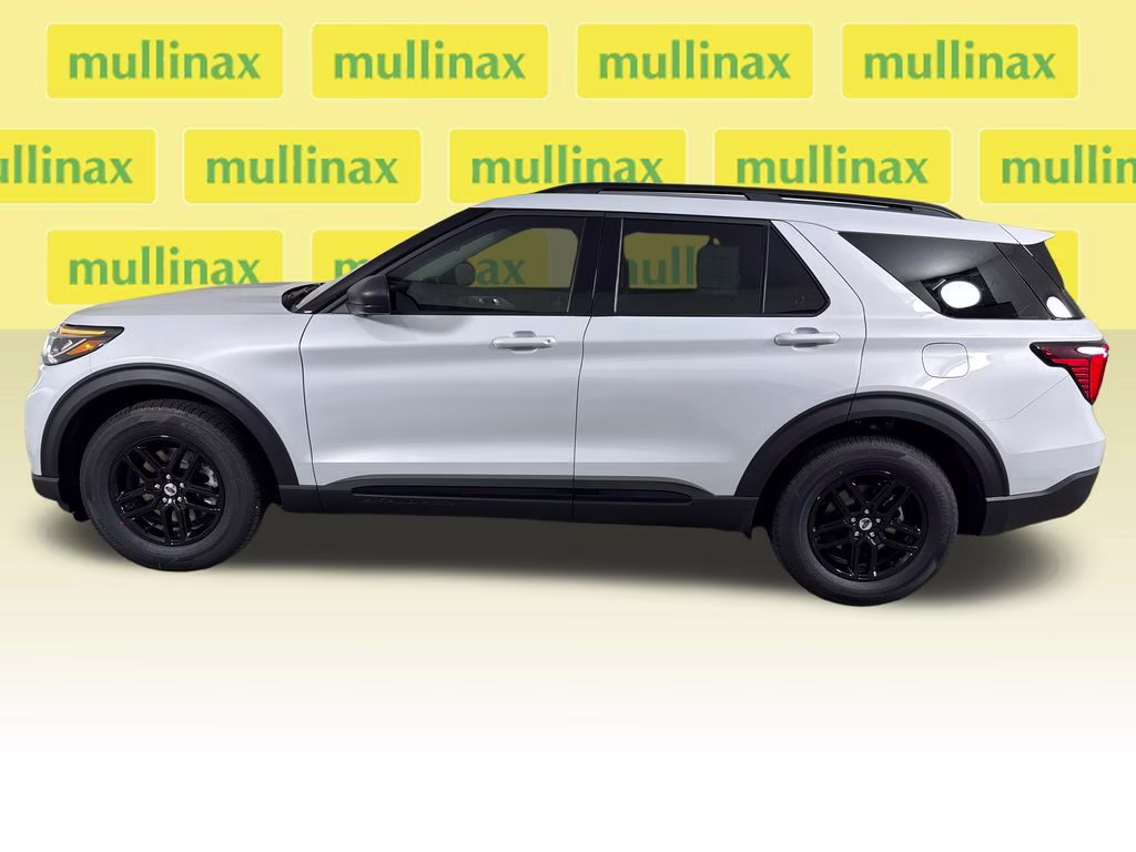 2026 Space White Metallic Ford Explorer Active RWD SUV