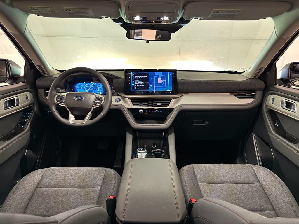2026 Agate Black Metallic Ford Explorer Active RWD SUV