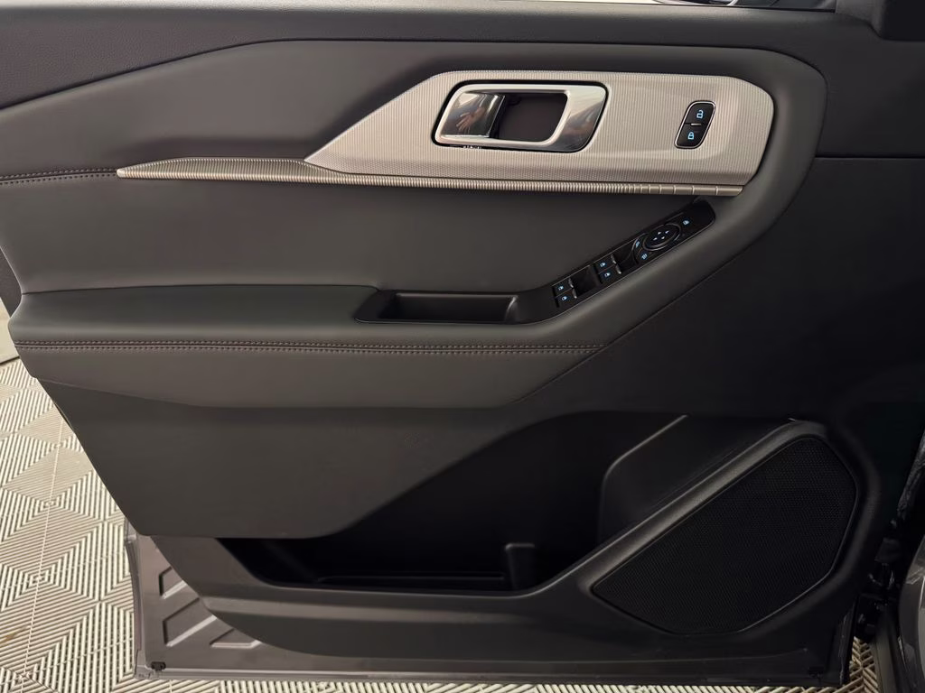 2026 Carbonized Gray Metallic Ford Explorer Active RWD SUV