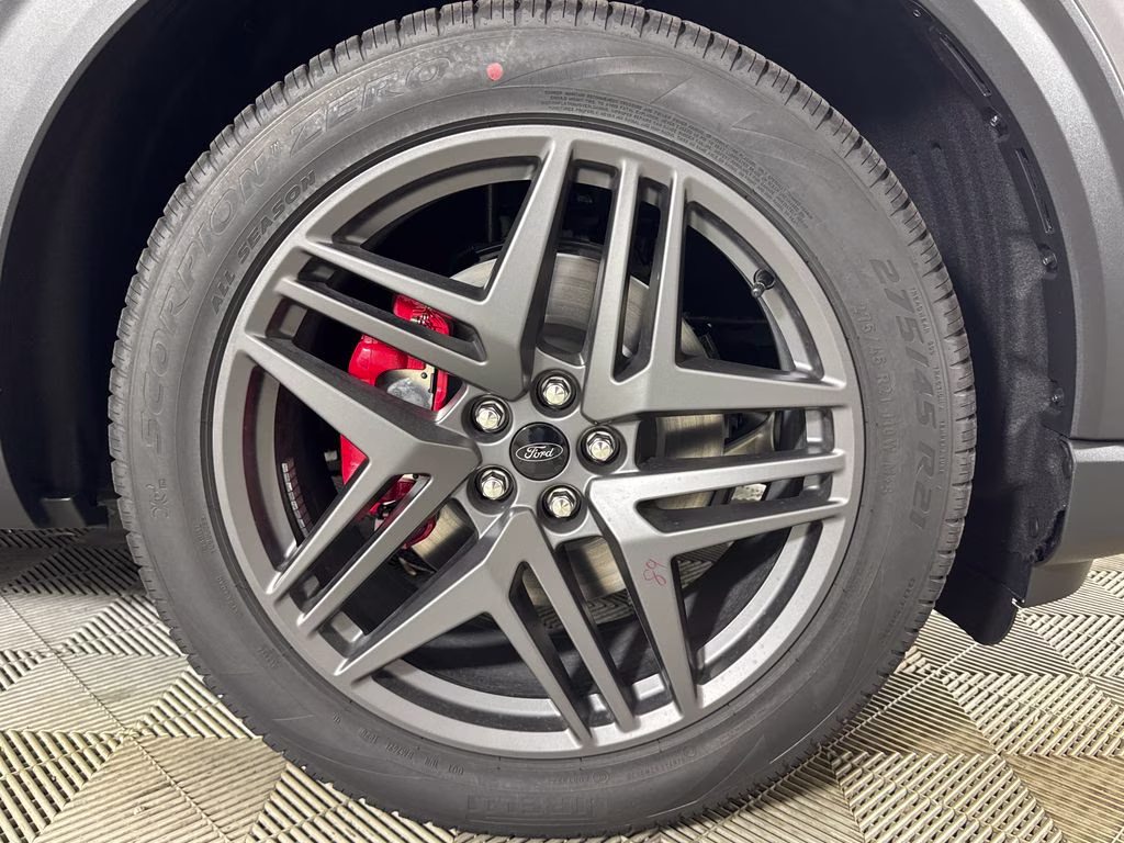 2026 Carbonized Gray Metallic Ford Explorer ST 4X4 SUV