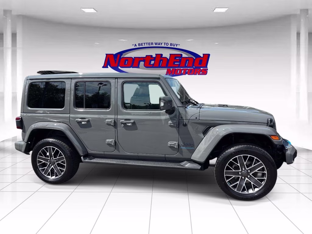 2023 Sting-Gray Clearcoat Jeep Wrangler High Altitude 4xe 4X4 SUV
