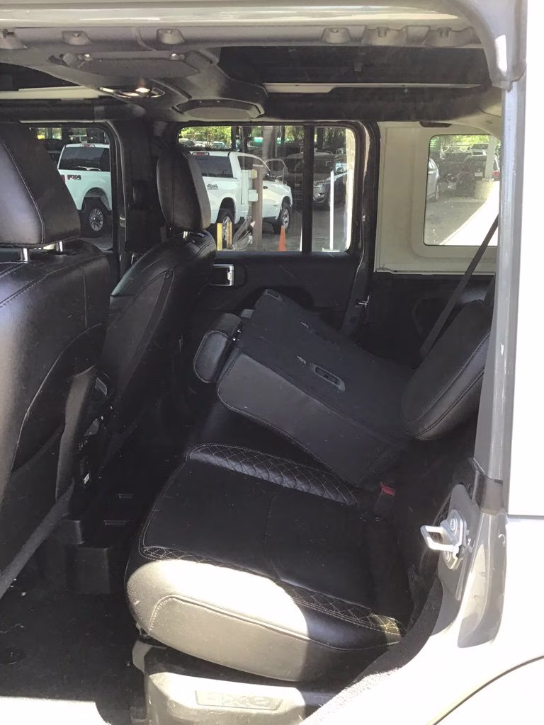 2023 Sting-Gray Clearcoat Jeep Wrangler Sahara 4xe 4X4 SUV