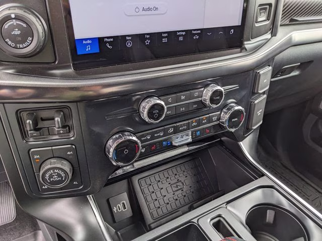 2026 Oxford White Ford F-150 Raptor 4X4 Truck
