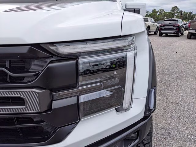 2026 Oxford White Ford F-150 Raptor 4X4 Truck
