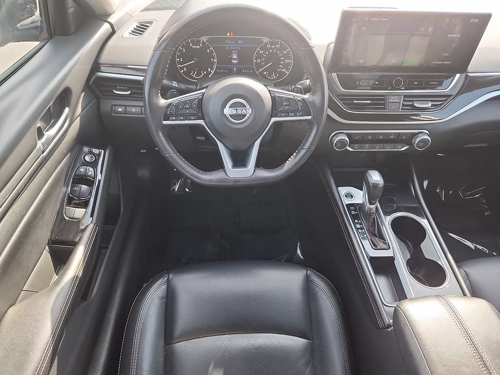 2024 Brilliant Silver Metallic Nissan Altima 2.5 SR FWD Sedan