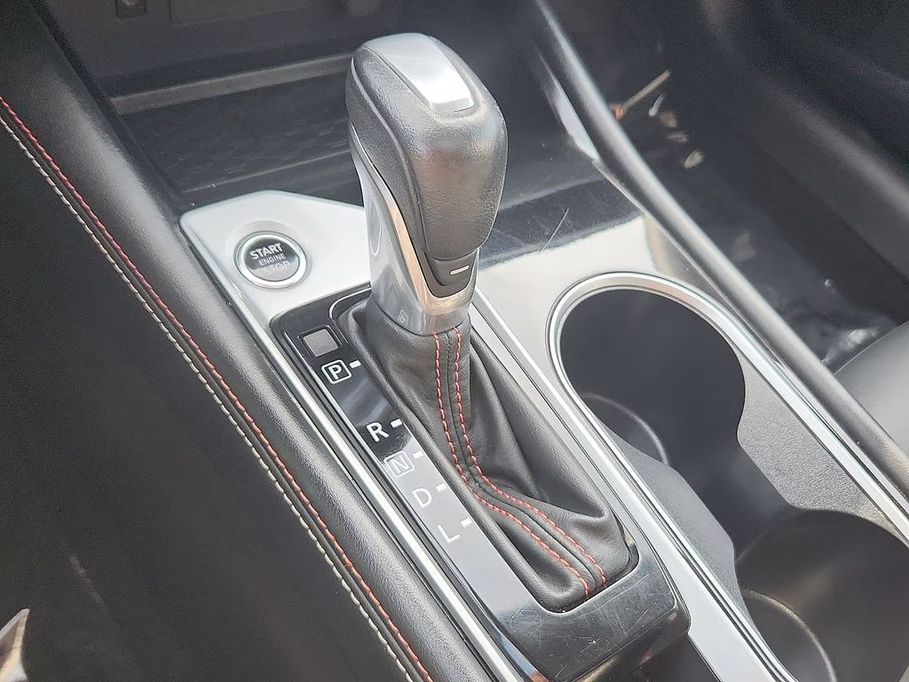 2024 Brilliant Silver Metallic Nissan Altima 2.5 SR FWD Sedan