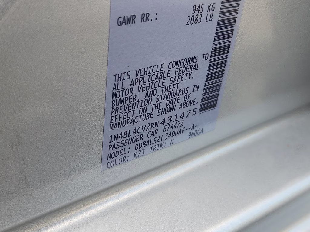 2024 Brilliant Silver Metallic Nissan Altima 2.5 SR FWD Sedan
