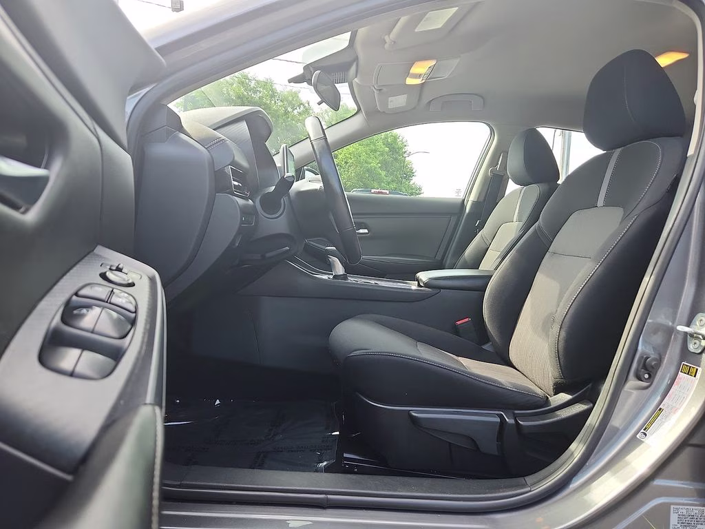 2023 Gun Metallic Nissan Sentra SV FWD Sedan