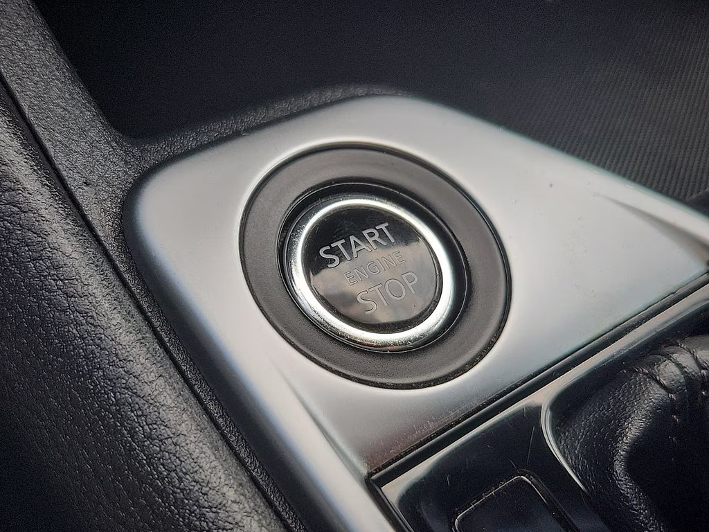 2023 Gun Metallic Nissan Sentra SV FWD Sedan