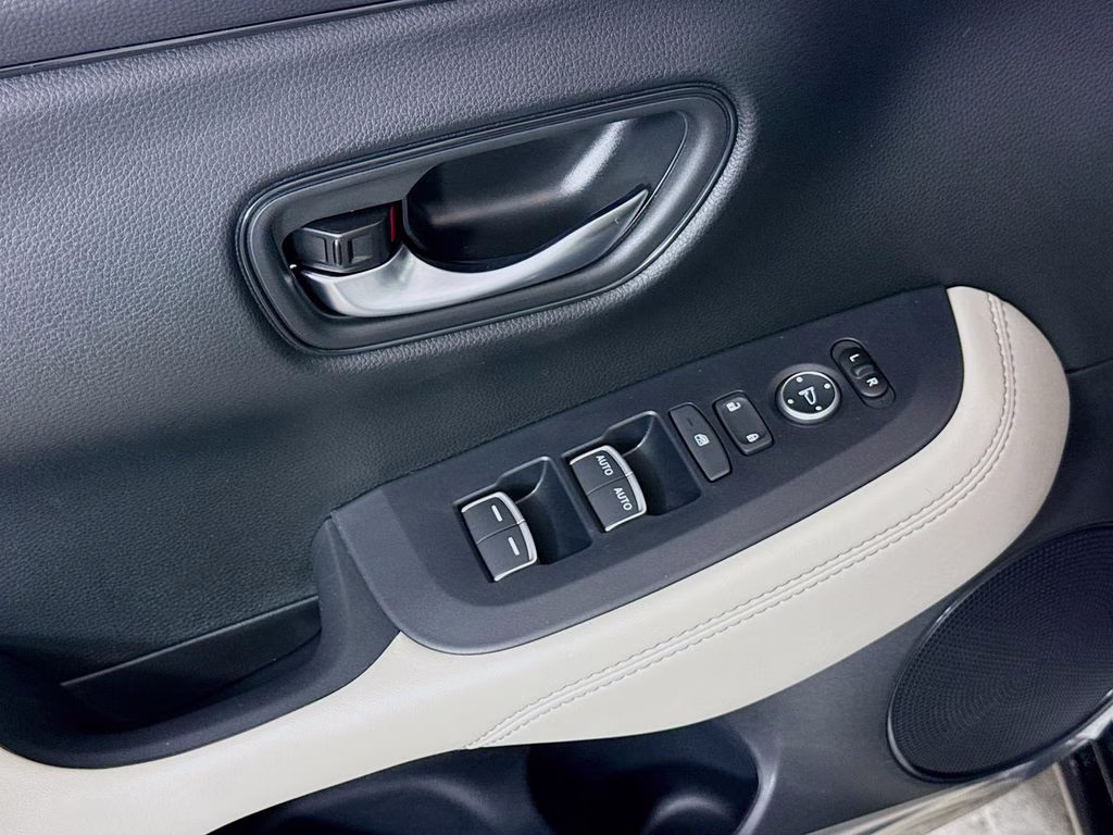 2027 Platinum White Pearl Honda HR-V EX-L AWD SUV