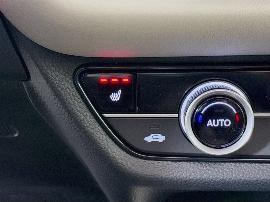2027 Platinum White Pearl Honda HR-V EX-L AWD SUV
