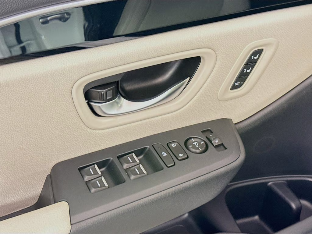 2026 Platinum White Pearl Honda Pilot EX-L FWD SUV