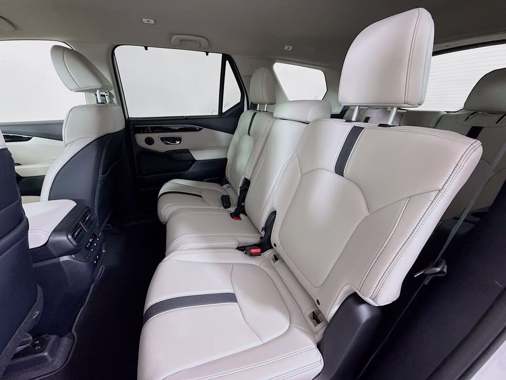 2026 Platinum White Pearl Honda Pilot EX-L FWD SUV