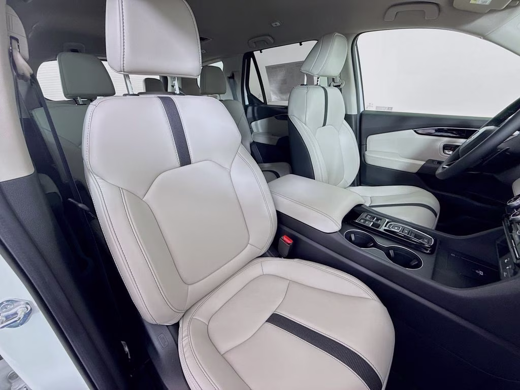 2026 Platinum White Pearl Honda Pilot EX-L FWD SUV