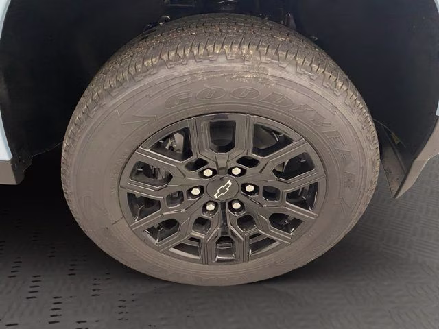 2026 Snowdrift Metallic Chevrolet Colorado Work Truck 4X4 Truck