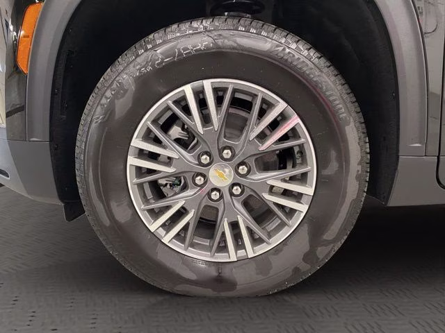 2026 Mosaic Black Metallic Chevrolet Traverse LT AWD SUV